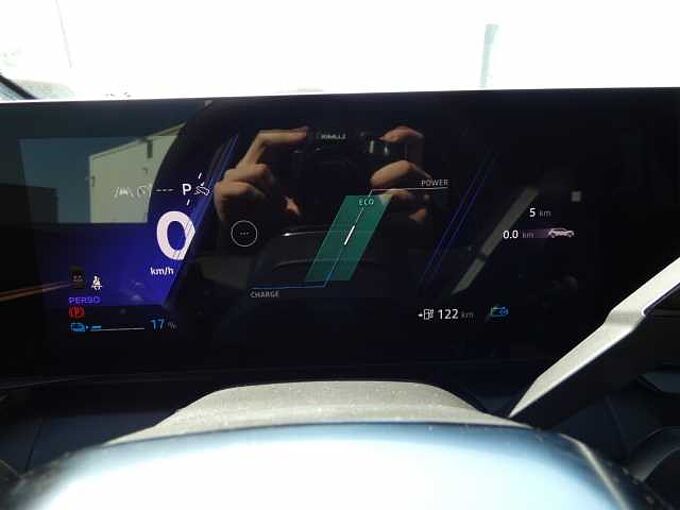 Renault Scenic E-TECH Esprit Alpine 220 Long Range 