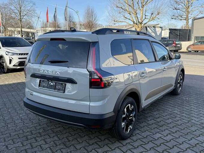 Dacia Jogger Journey hybrid 155