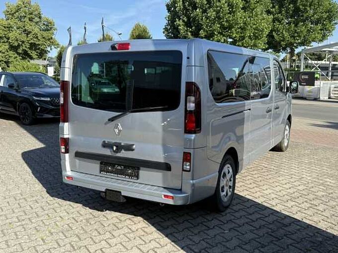 Renault Trafic Grand Evolution dCi150 'FEBruar-DEAL' 