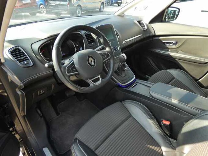 Renault Grand Scenic ENERGY TCe 140 EDC 