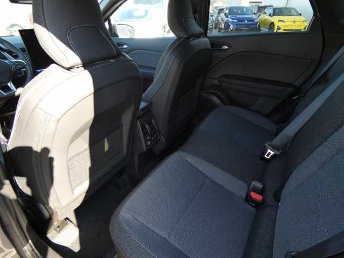 Renault Captur Techno TCe 115 'M&auml;rz-Aktion' 'M&auml;rz-Aktion'