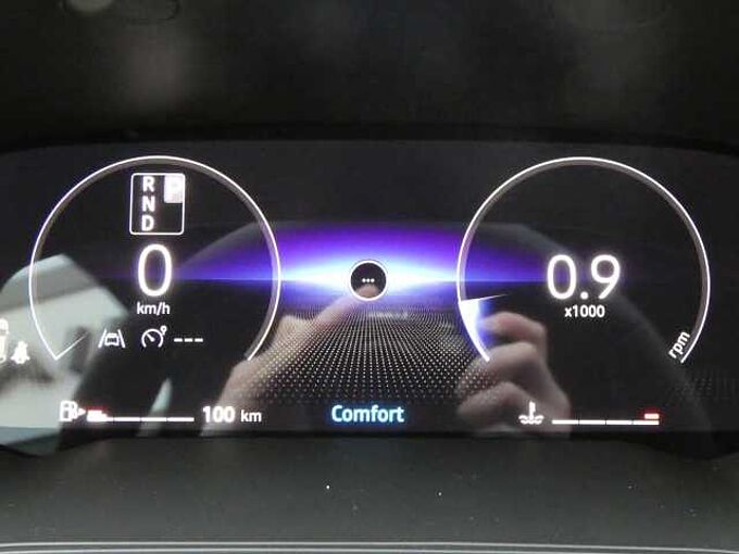 Renault Captur Techno Mild Hybrid 140 EDC 