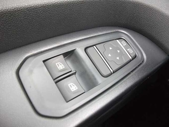 Renault Trafic Komfort L2H1 3,1t Blue dCi 130 Bott-Umbau 