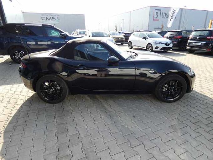 Mazda MX-5 SkyActiv-G 