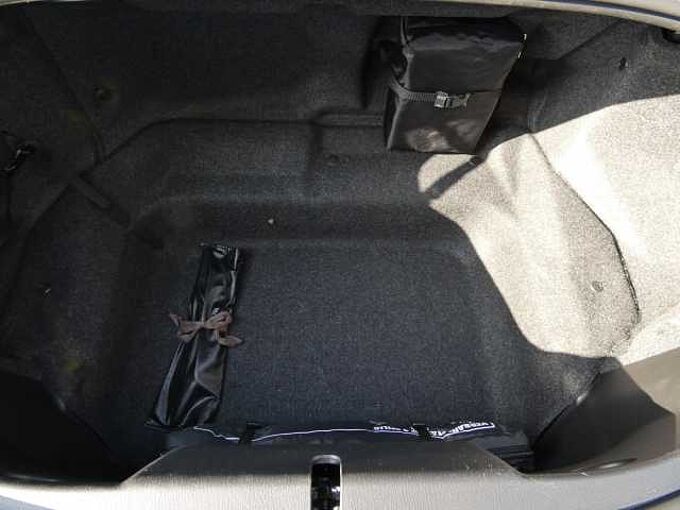 Mazda MX-5 SkyActiv-G 