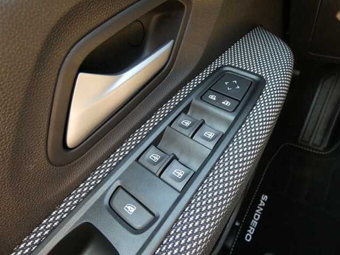 Dacia Sandero Journey TCe 90 