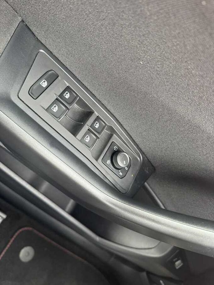 Volkswagen T-Roc 2.0 TSI Sport 4Motion *GJR 