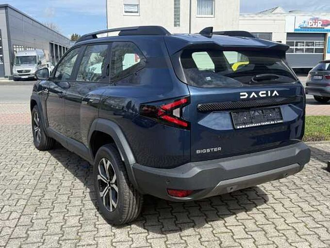 Dacia Bigster Expr. mild hybrid 140 500&curren; Tankgutschein 