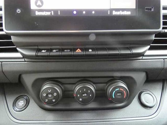 Renault Trafic Doppelkabine Komfort L2H1 3,0t 