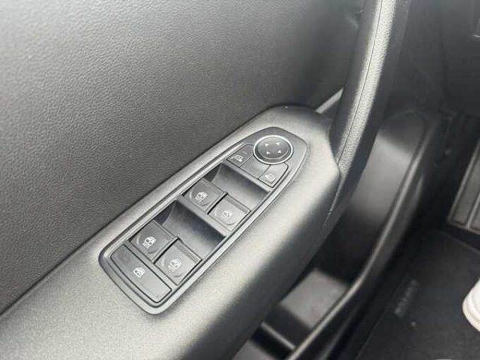 Renault Captur TCe 90 Business Edition *GJR*PDC*NAVI 
