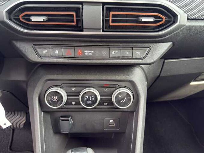 Dacia Sandero Expression TCe 90 CVT *SHZ*Kamera* 