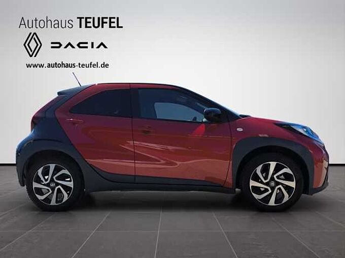 Toyota Aygo X  'SHZ, Kamere, Touch' 