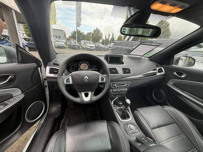 Renault Megane III Coupe / Cabrio Luxe