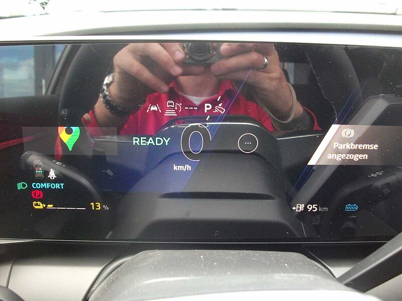 Renault Scenic E-TECH Techno 220 Long Range