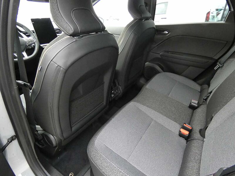 Renault Captur Techno Mild Hybrid 140 EDC