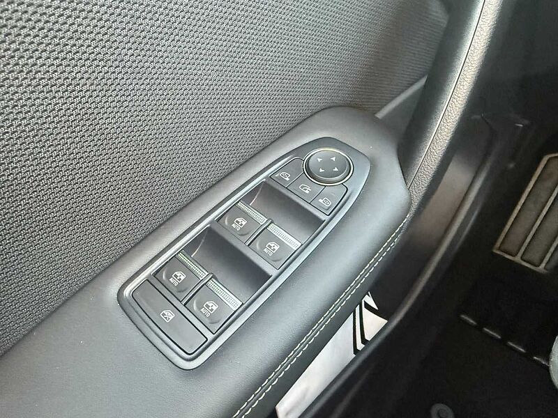 Renault Symbioz Iconic Full Hybrid E-Tech 160