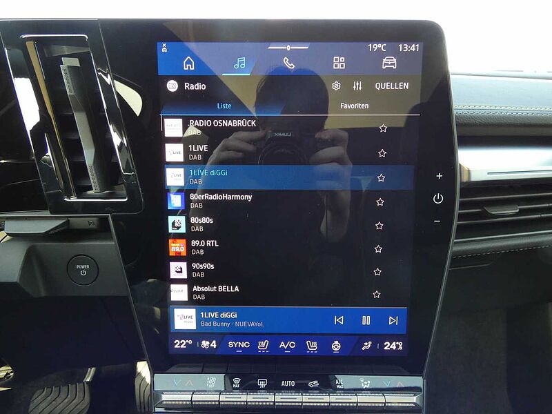 Renault Scenic E-TECH Iconic 220 Long Range