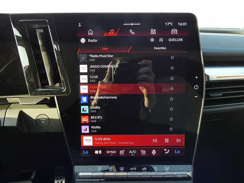 Renault Megane E-TECH Esprit Alpine 220 Comfort Rang