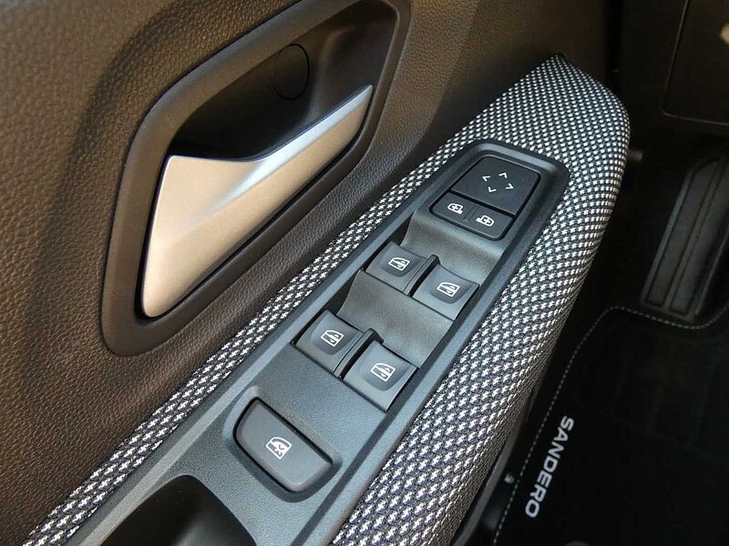 Dacia Sandero Journey TCe 90