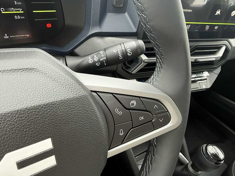 Dacia Bigster Expr. mild hybrid 140 2 Wartungen gratis