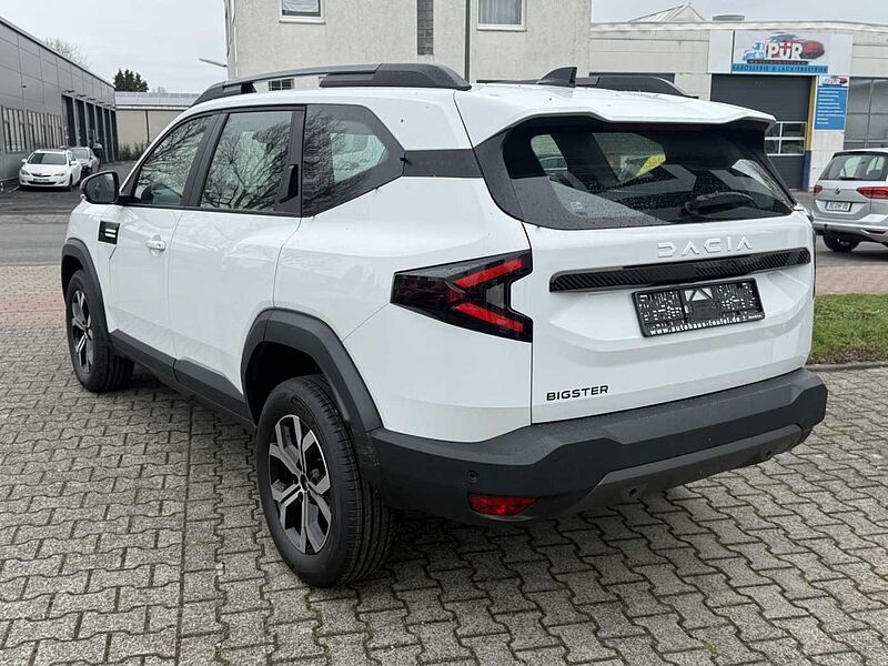 Dacia Bigster Expr. mild hybrid 140 2 Wartungen gratis