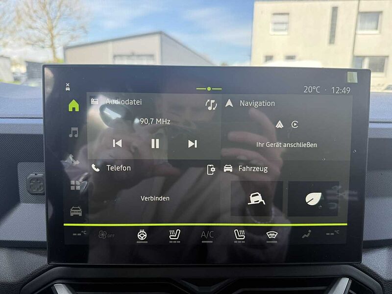 Dacia Bigster Expr. mild hybrid 140 500&curren; Tankgutschein