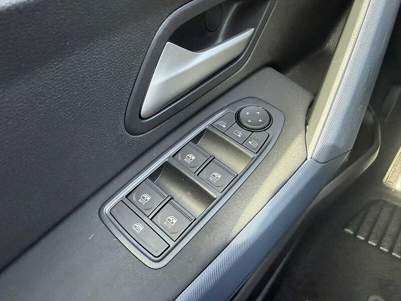 Dacia Bigster Expr. mild hybrid 140 500&curren; Tankgutschein