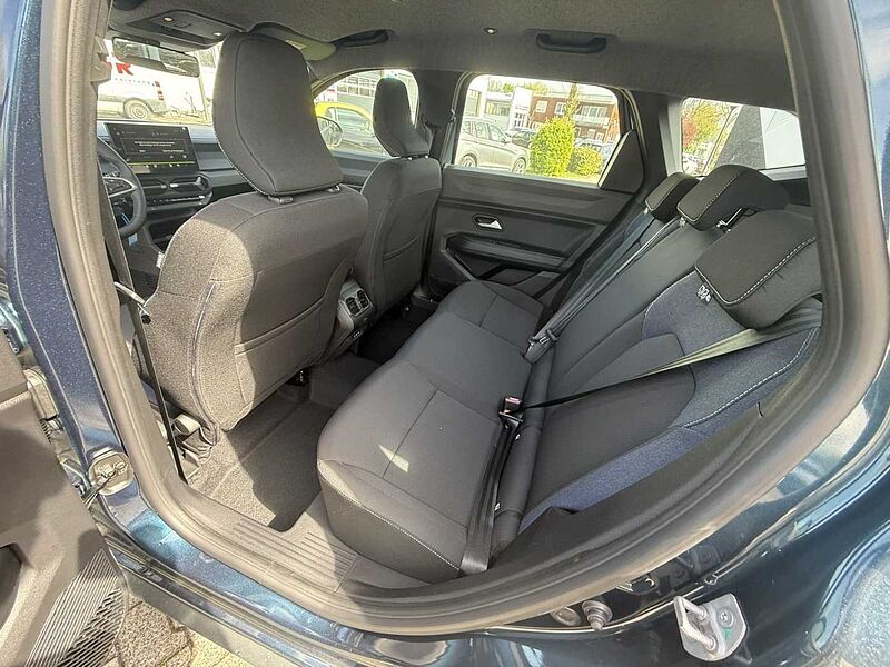 Dacia Bigster Expr. mild hybrid 140 500&curren; Tankgutschein