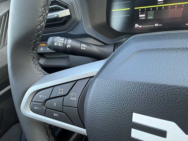 Dacia Bigster Expr. mildhybrid 140'500&curren; Tankgutschein' 140'500&curren; Tankgutschein'