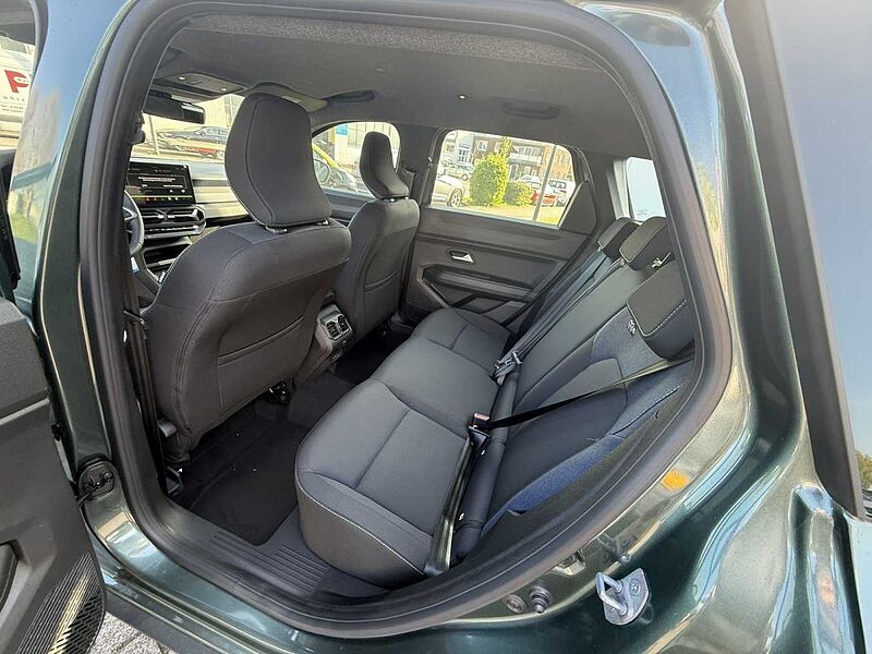 Dacia Bigster Expr. mildhybrid 140'500&curren; Tankgutschein' 140'500&curren; Tankgutschein'