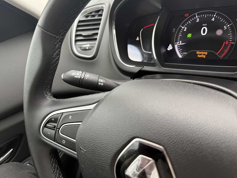 Renault Scenic TCe 140 Zen *GJR*