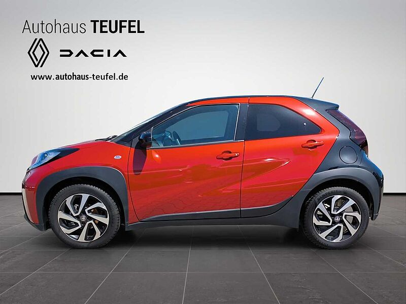 Toyota Aygo X 'SHZ, Kamere, Touch'