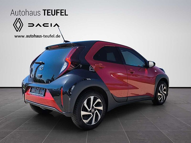 Toyota Aygo X 'SHZ, Kamere, Touch'